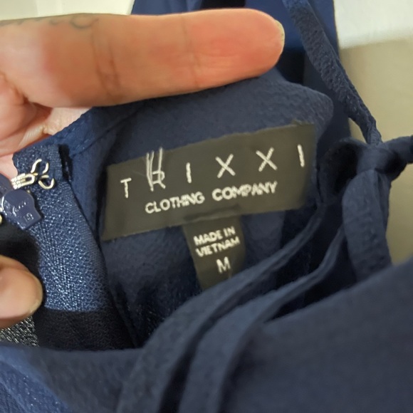 NWOT Trixxi Short Blue Romper Size Medium - Picture 4 of 5